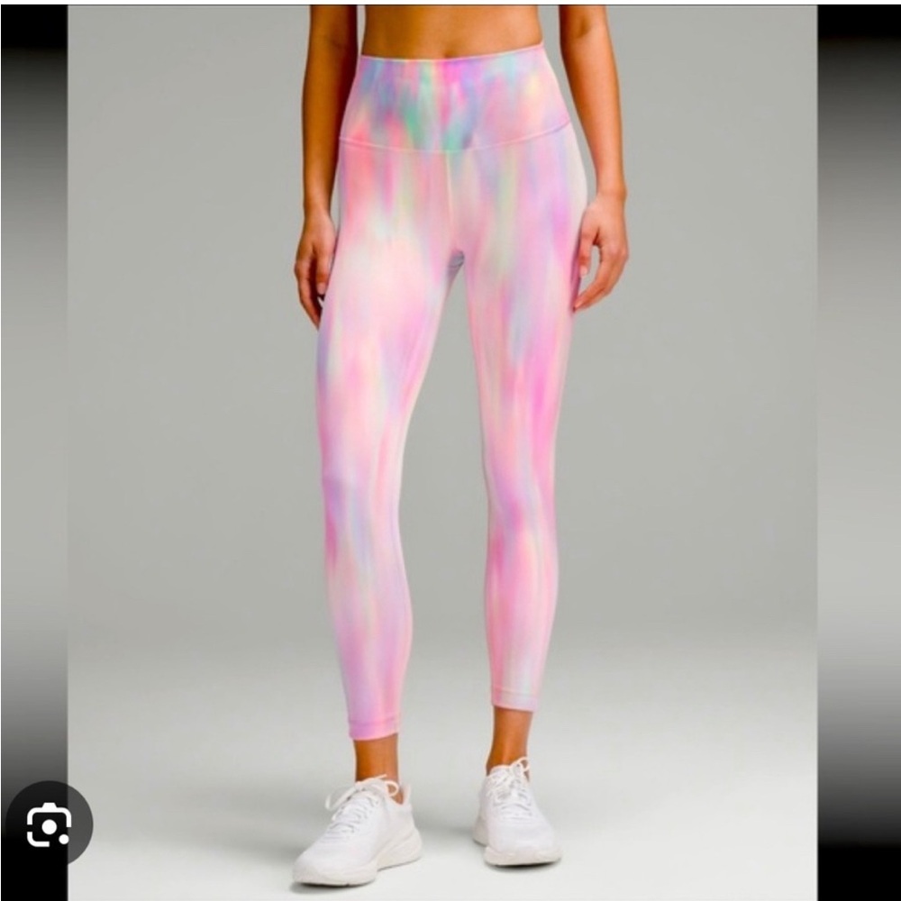 Lululemon Wunder Train HR 25” Size 8